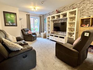 Lounge- click for photo gallery